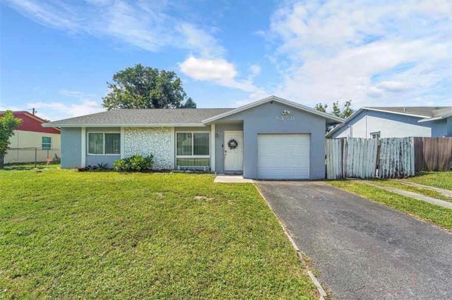 Ready to move in !!! Welcome to this lovely single family home in the quite community of Lauderhill. With 3 bedroom and 2 bathroom, 1 car garage, washer/dryer with a backyard. Closed to restaurant and shopping center.