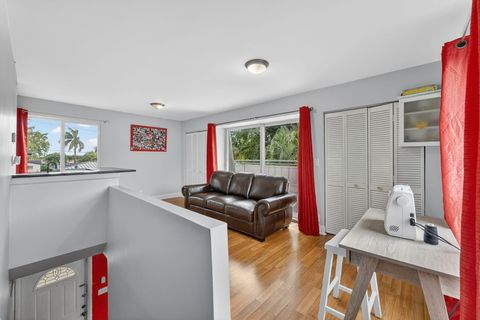 Tiny photo for 1380 NE 40th Drive, Oakland Park, FL 33334 (MLS # B26016953)