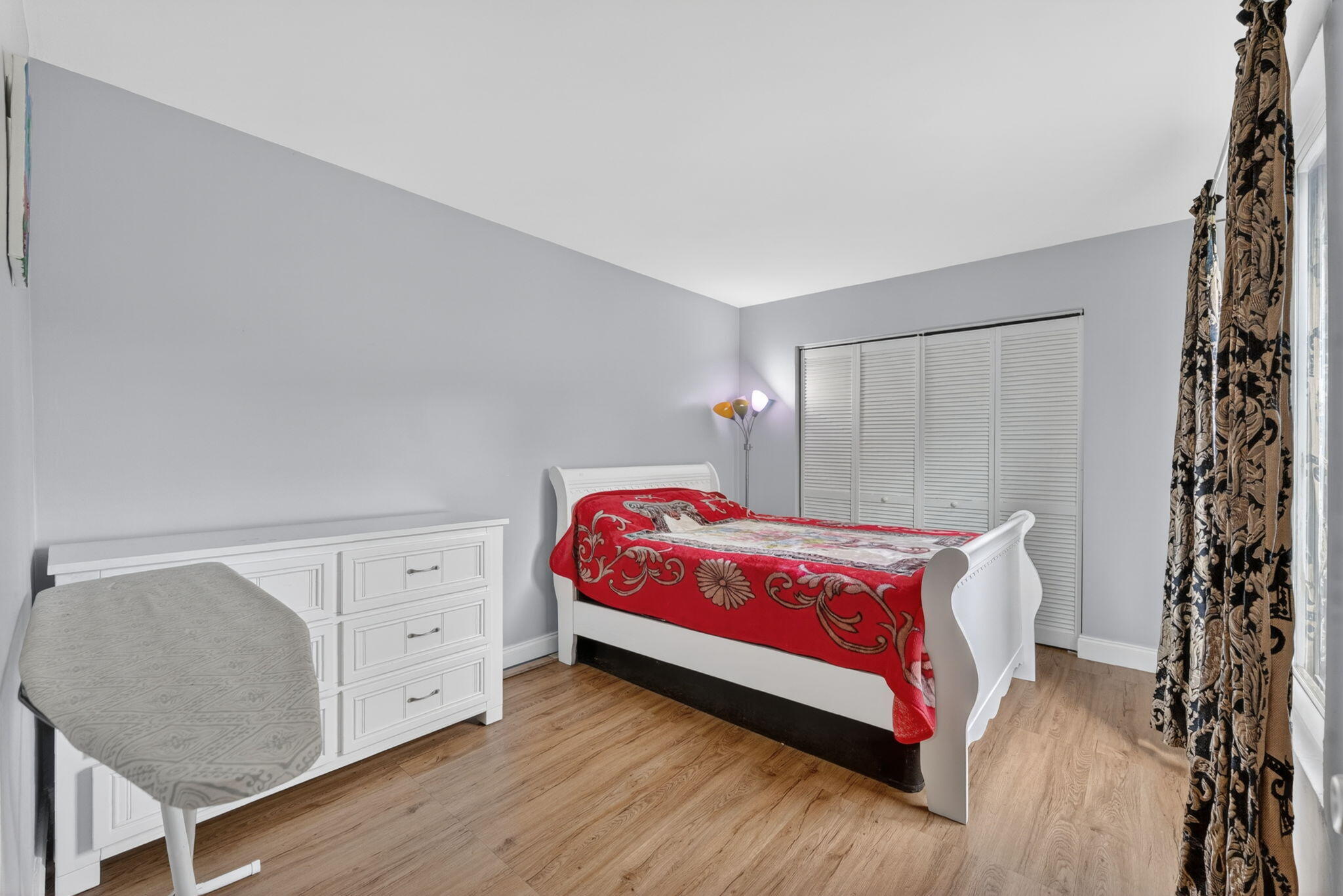 KIMBERLY LAKE VILLAS - Residential