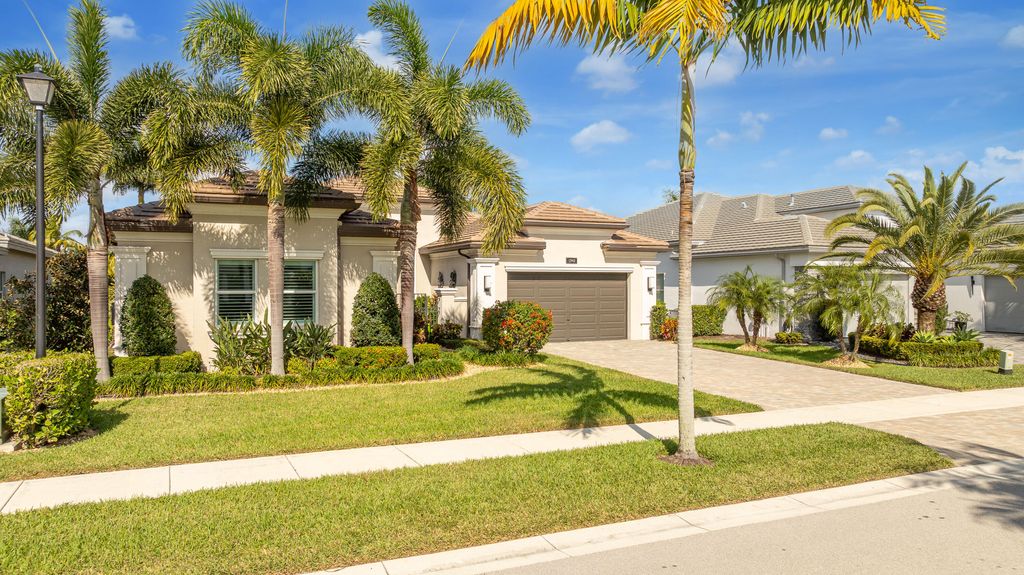 Photo of 12948 Veneto Springs Drive, Boynton Beach, FL 33473 (MLS # R11161299)
