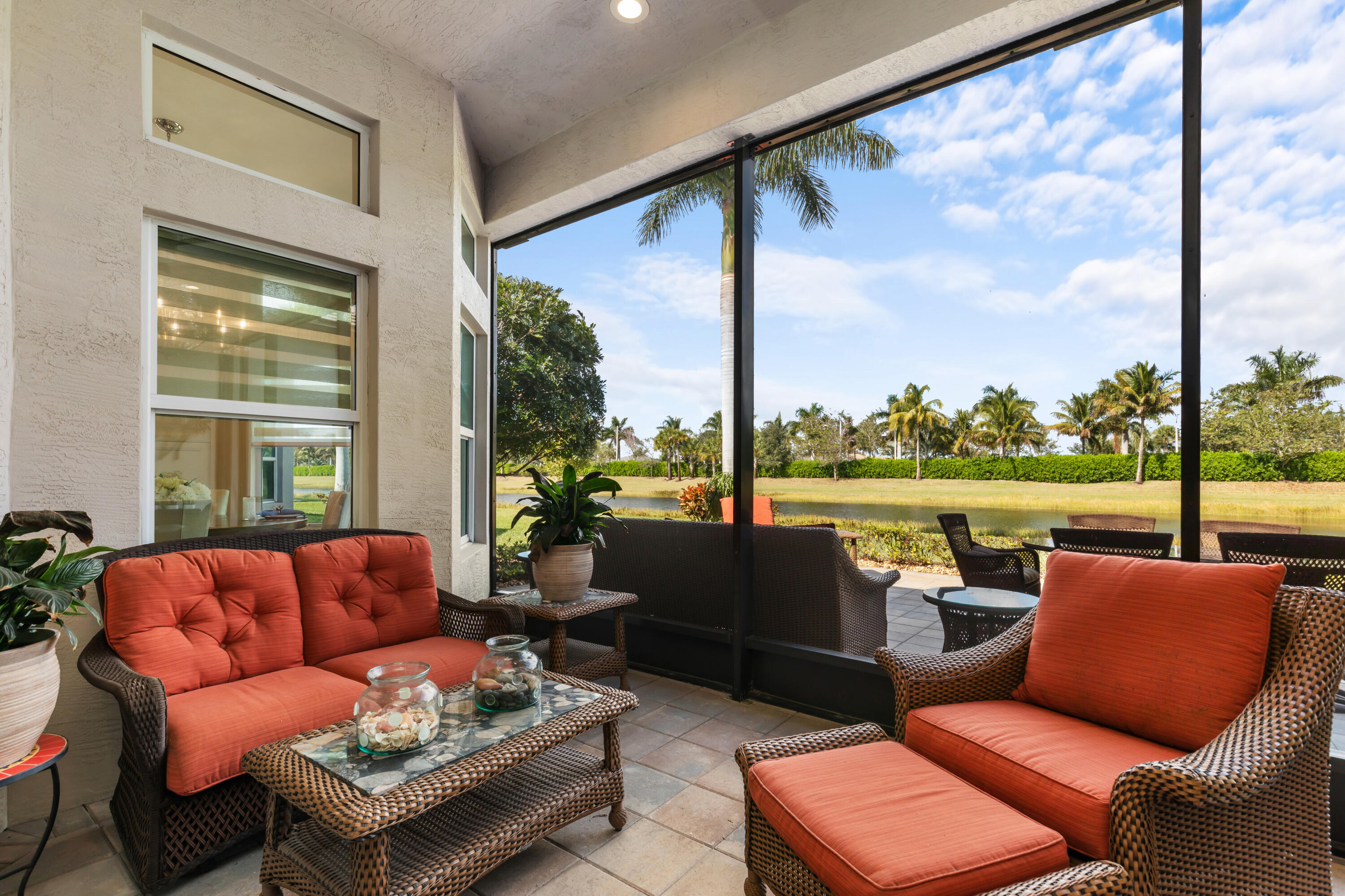 Valencia Sound - Residential