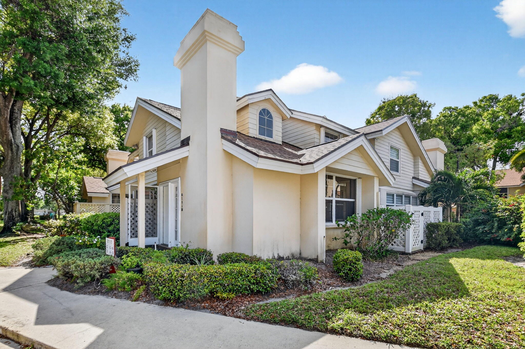 WELLESLEY AT LAKE CLARKE SHORES - Residential