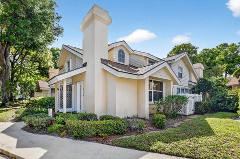 Tiny photo for 8111 Northboro Court #11b, Lake Clarke Shores, FL 33406 (MLS # B26009593)