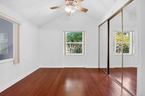 Tiny photo for 8111 Northboro Court #11b, Lake Clarke Shores, FL 33406 (MLS # B26009593)
