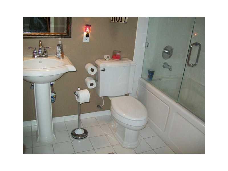 Holiday City at Boca Rato - Residential Lease