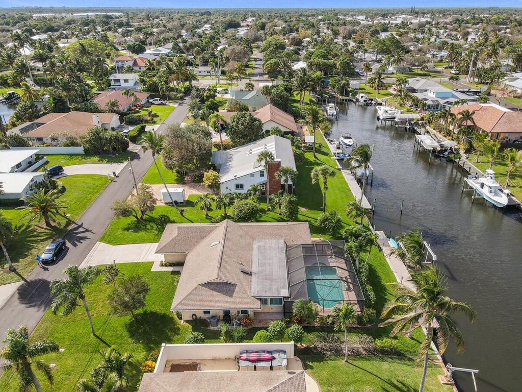 Photo of 8377 SE Coconut Street, Hobe Sound, FL 33455 (MLS # R10941847)