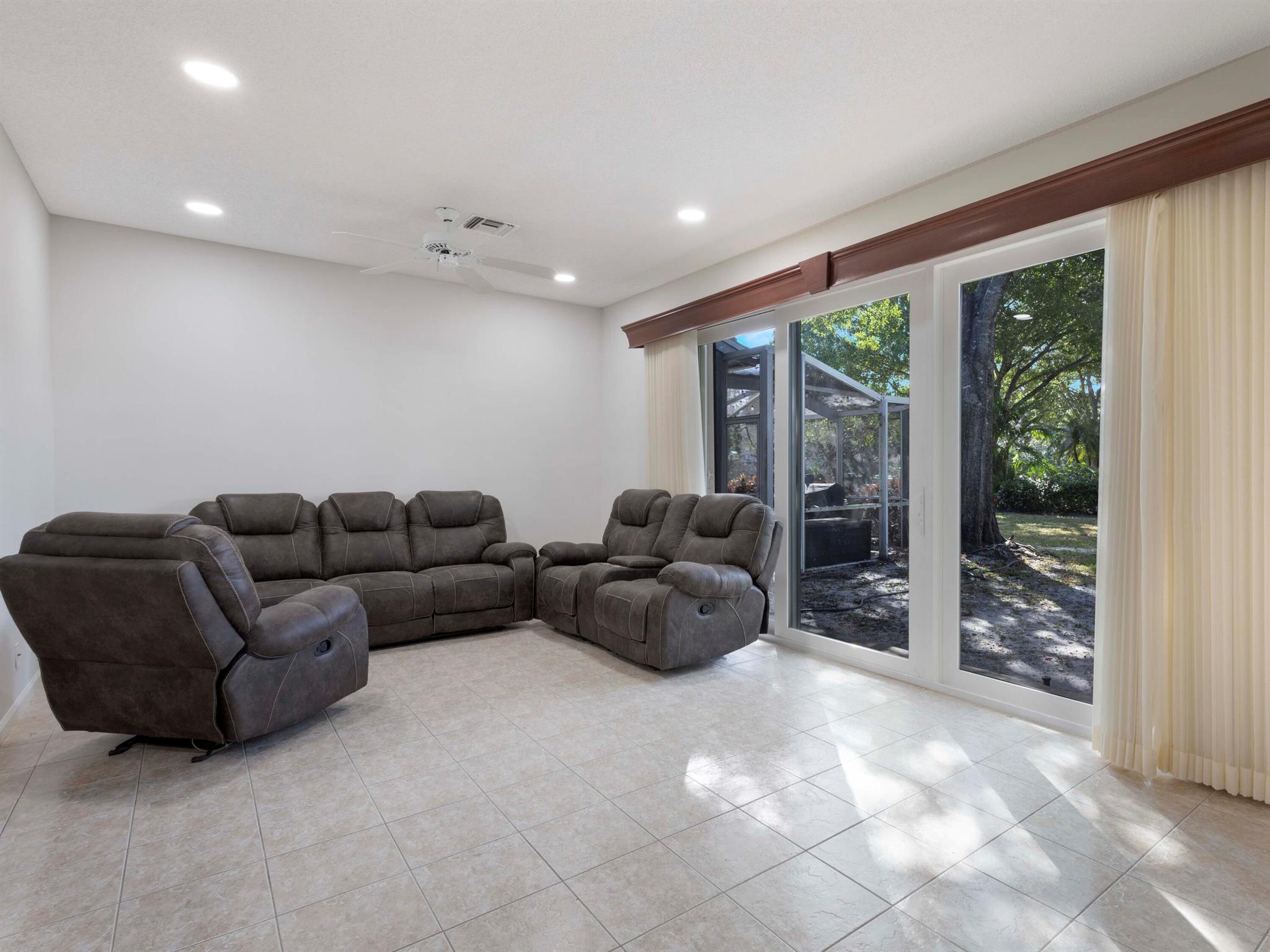 SPRINGS - Residential