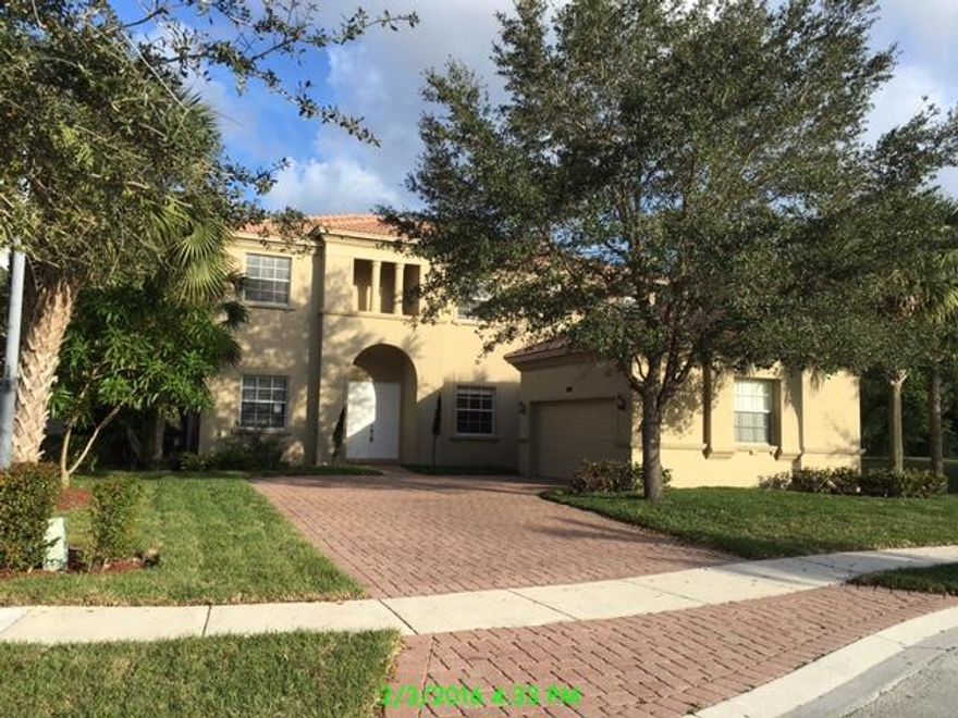 Beautiful home that has just been given a facelift. New coat of paint, new carpeting in bedrooms. The home is move in ready. This is one of the larger models in the development and it will not last long at this price. make your appointment today before it is too late.