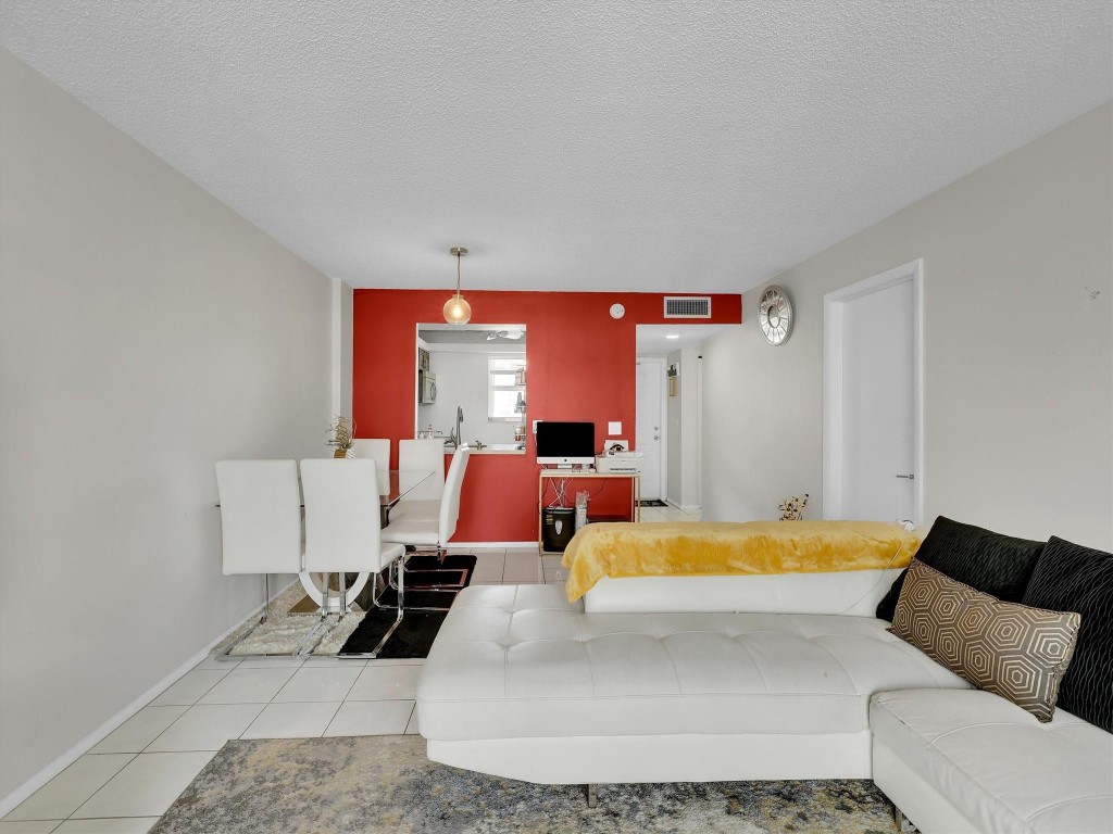 BOCA SOUTH - Residential
