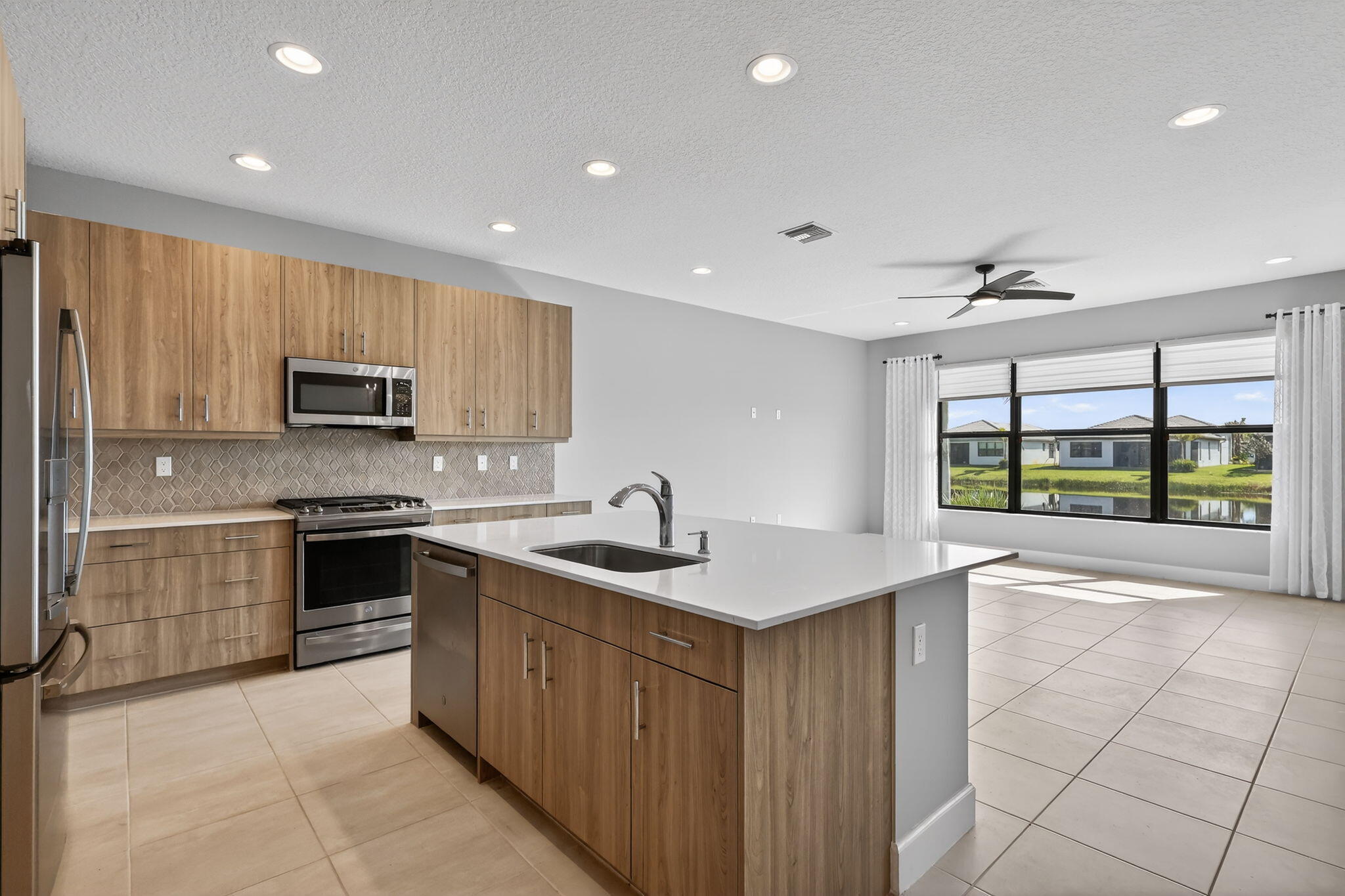 RIVERLAND PARCEL B - PLAT SEVEN - Residential