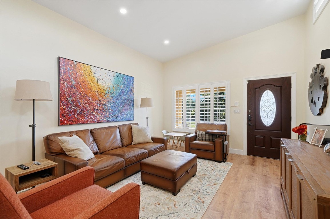 Oak Ridge Park 23-15 B - Residential