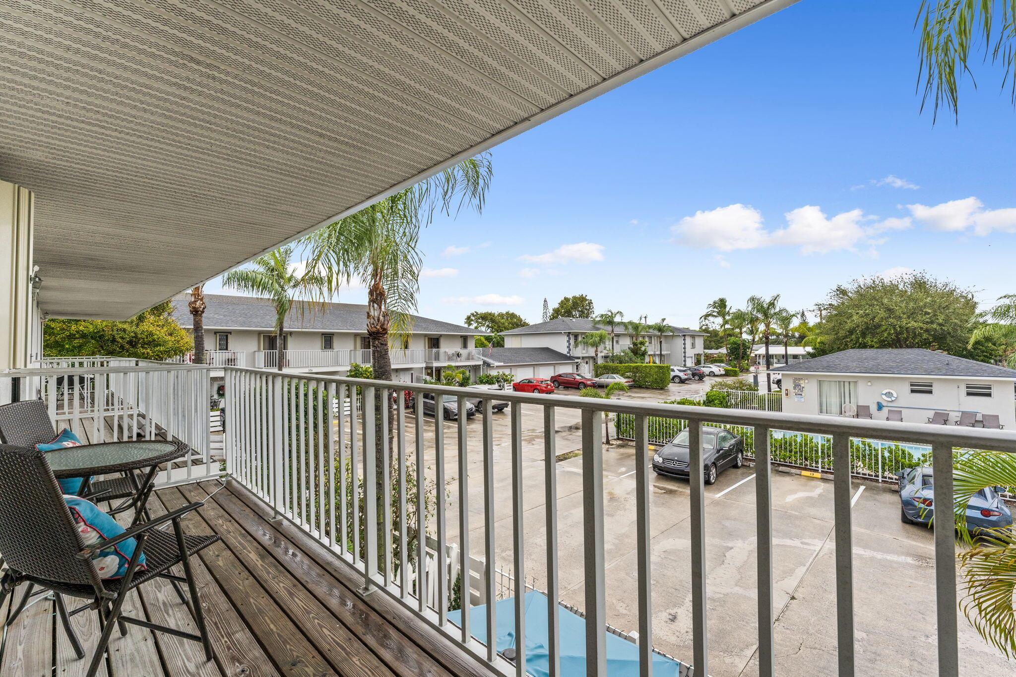 324 W Pine 13 Street 13