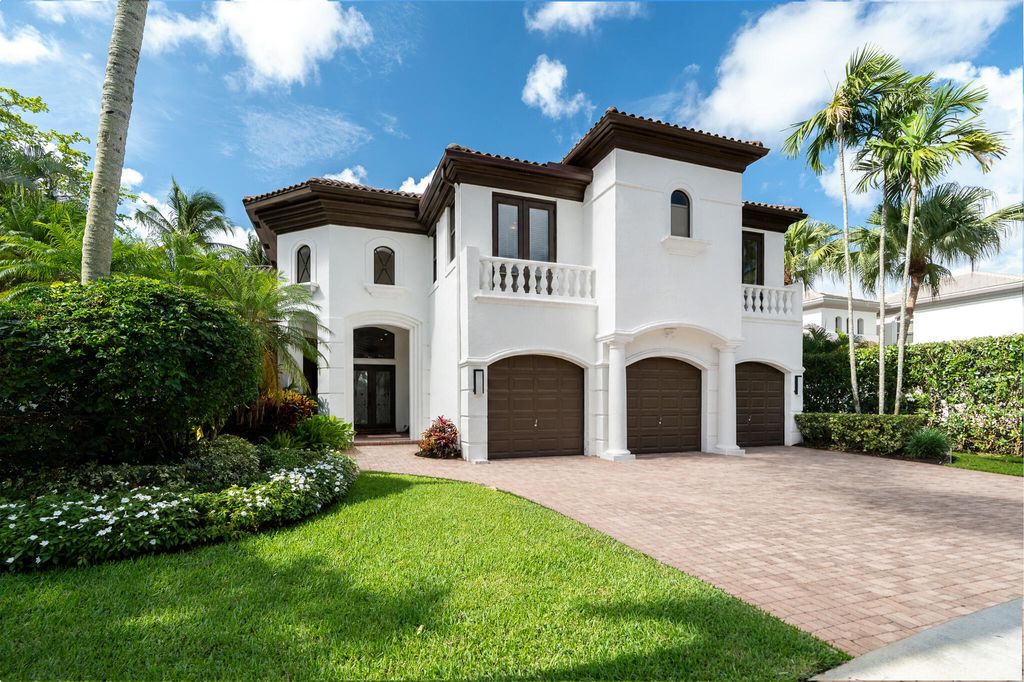 Photo of 7270 Sarimento Place, Delray Beach, FL 33446 (MLS # B26031219)