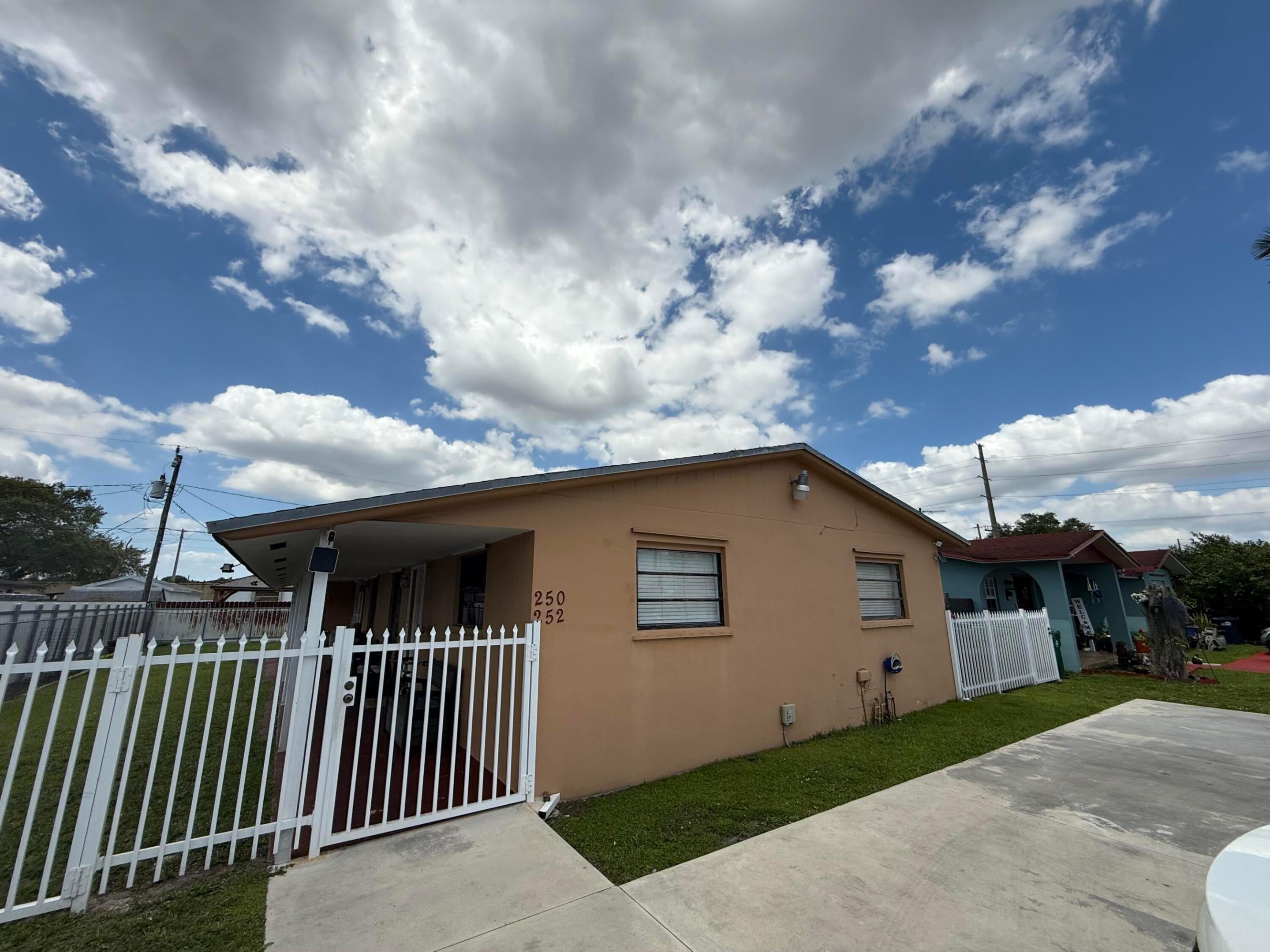 250 SW 76th Court