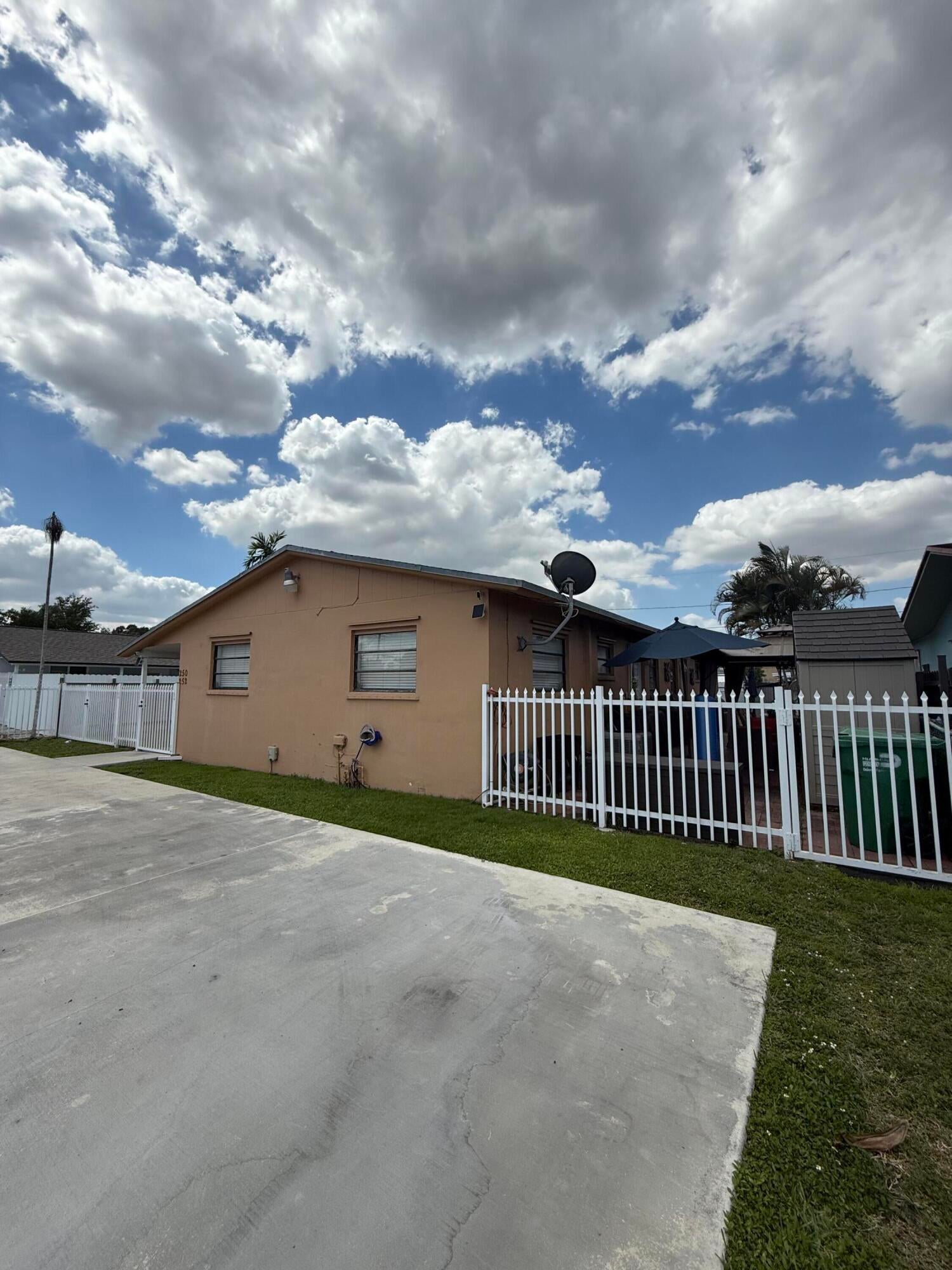 250 SW 76th Court
