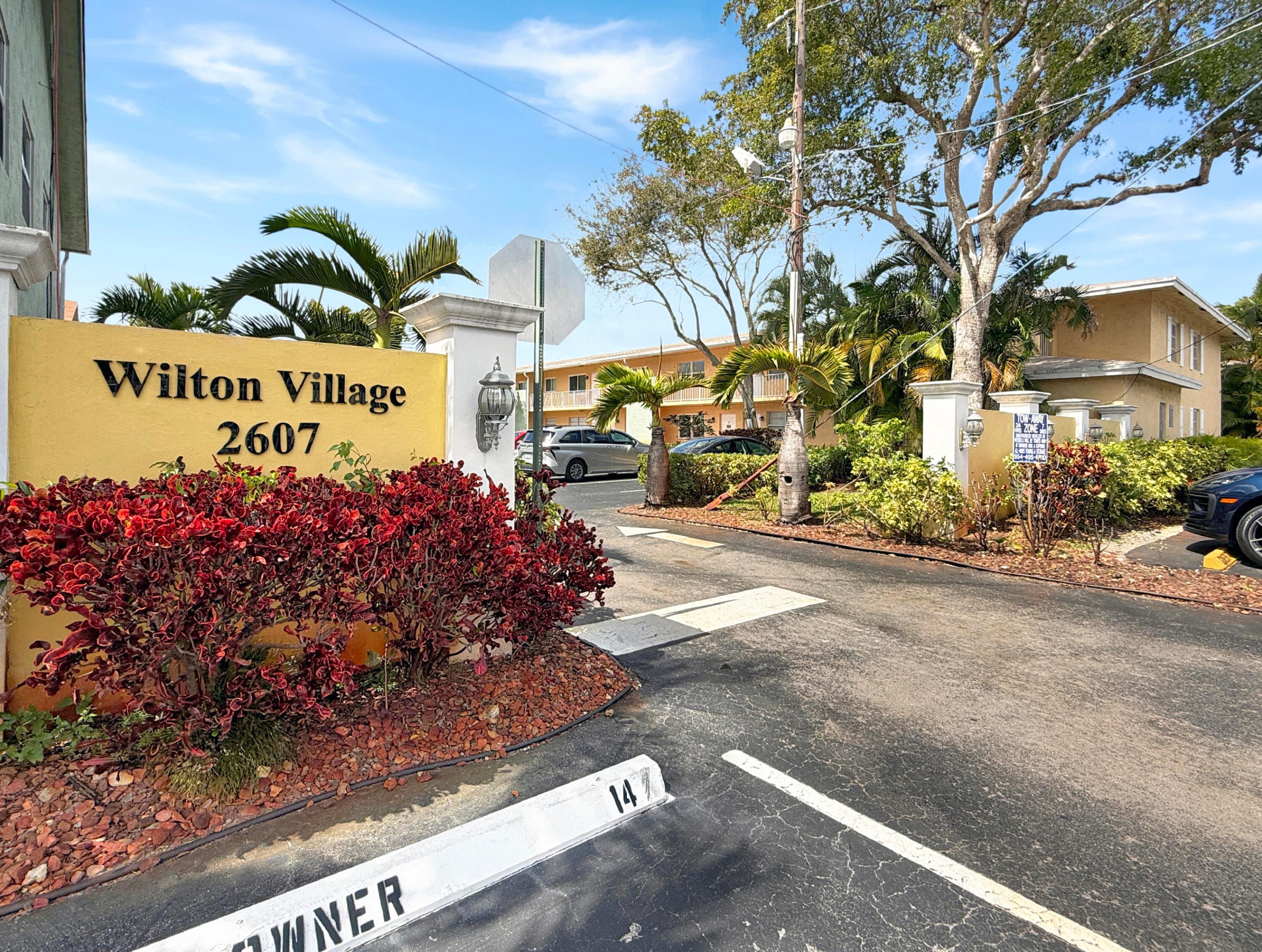 WILTON VILLAGE CONDO - Residential
