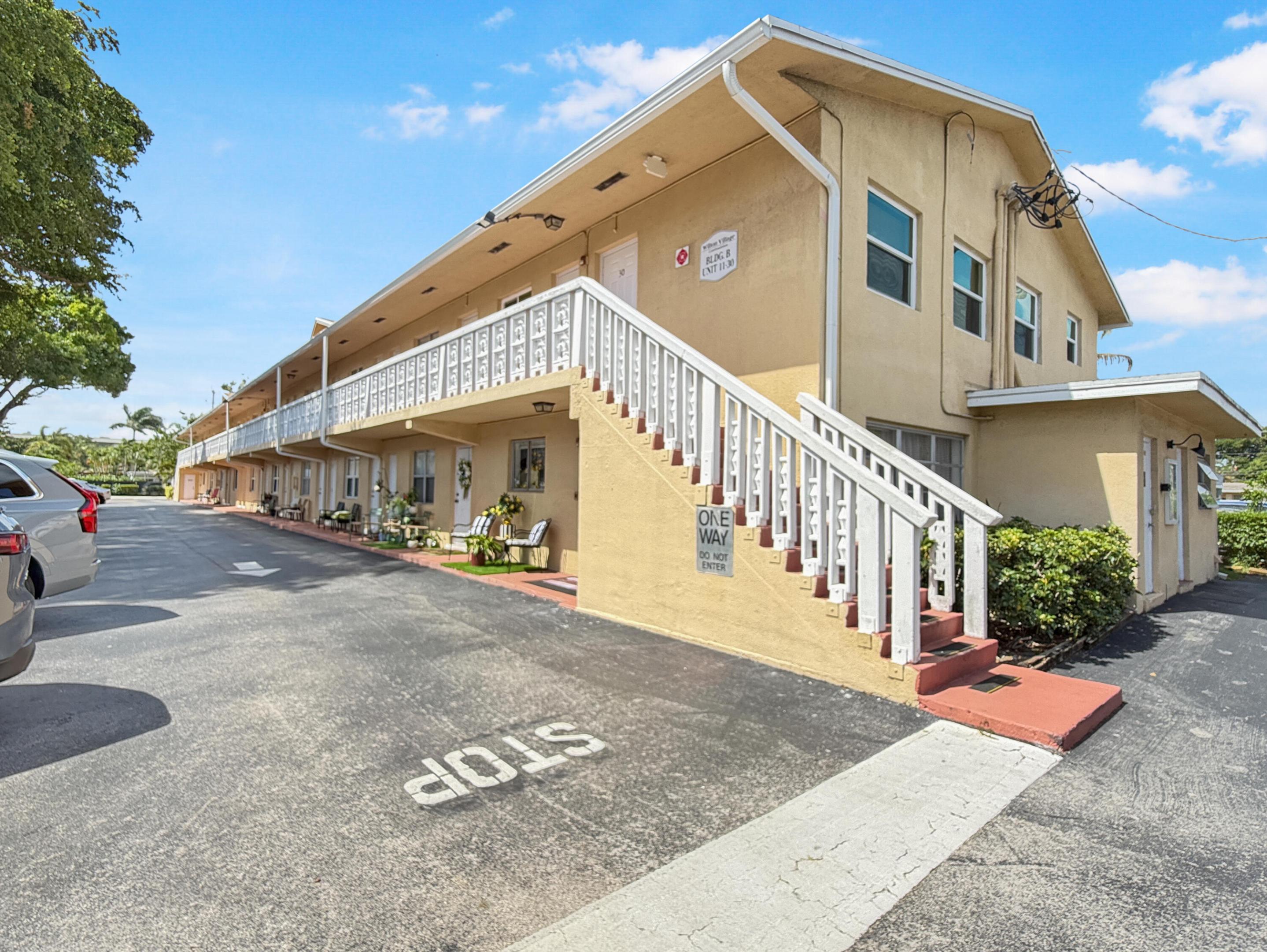 WILTON VILLAGE CONDO - Residential