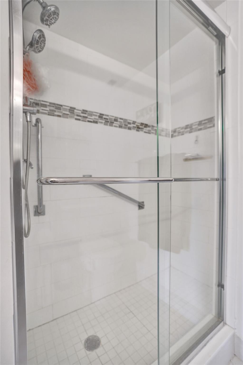 OPAL TOWERS WEST - Residential Lease