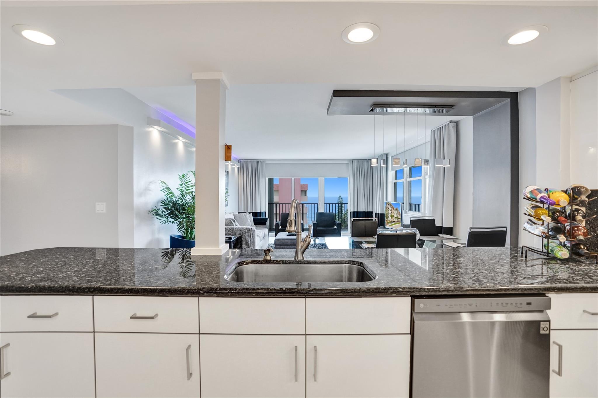 OPAL TOWERS WEST - Residential Lease