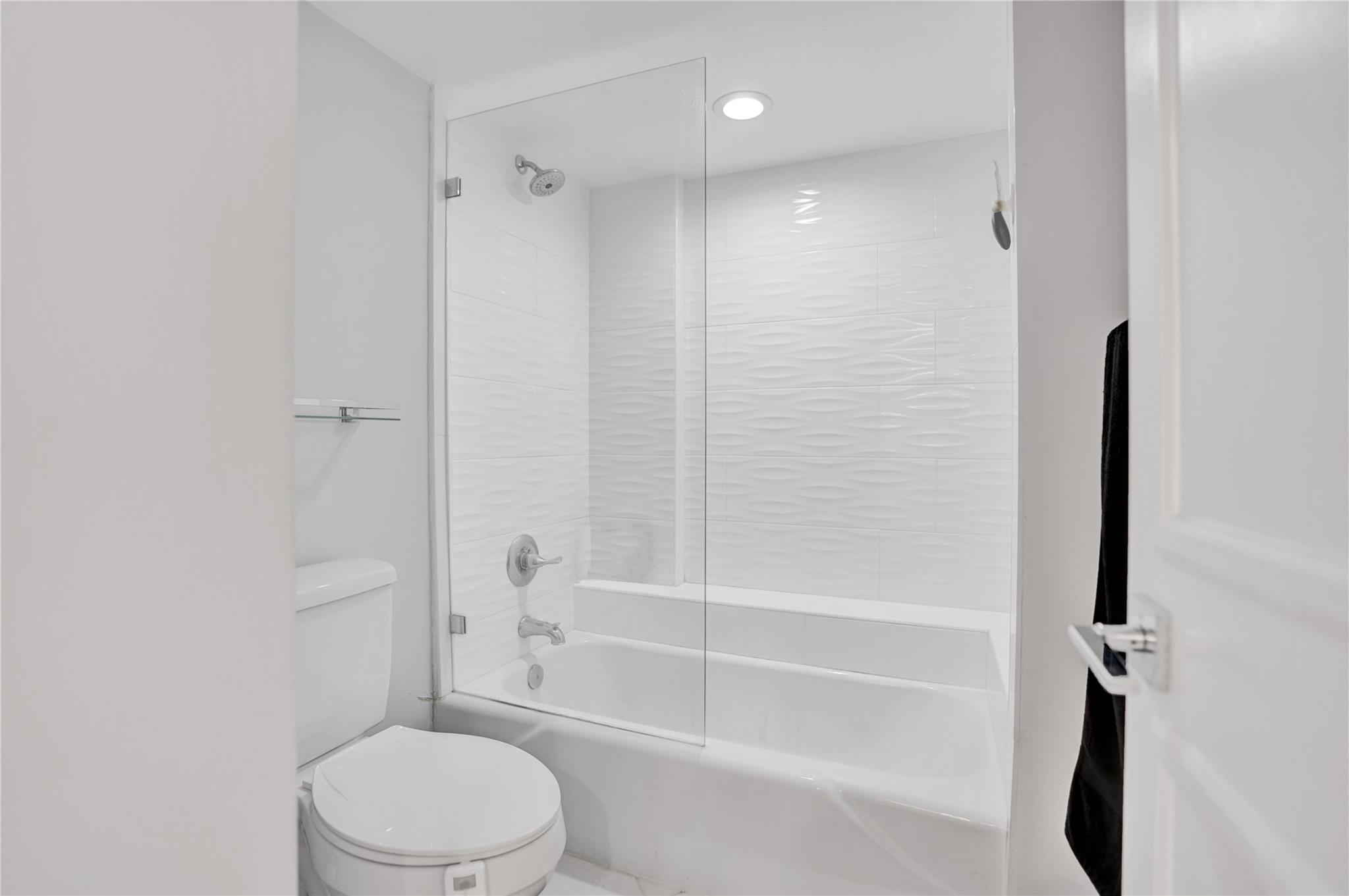 OPAL TOWERS WEST - Residential Lease