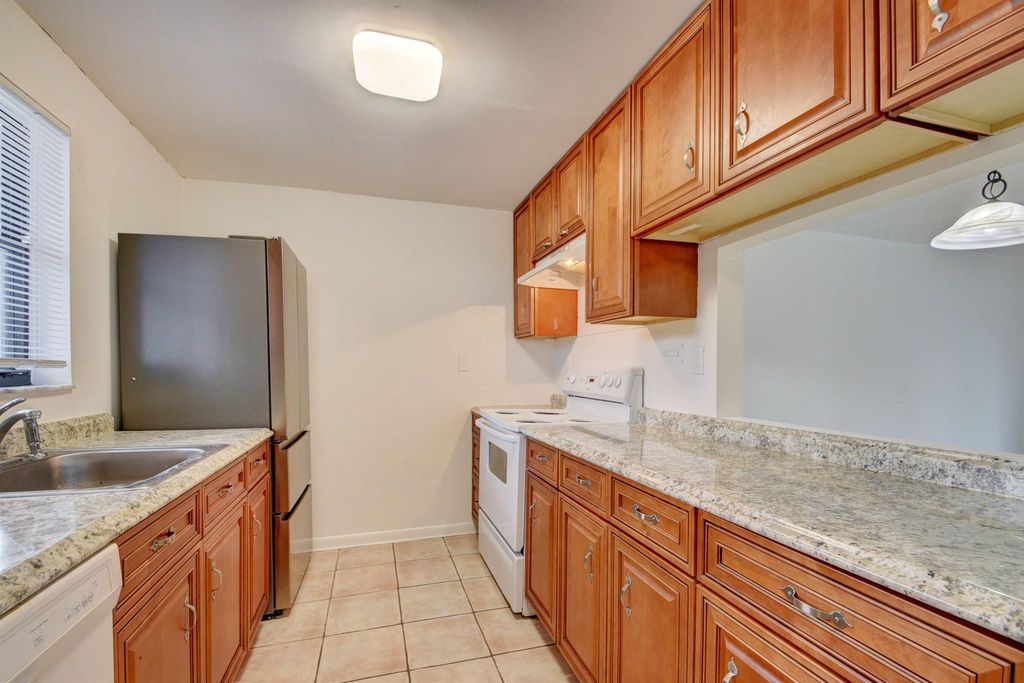 Photo of 2050 N Congress Avenue #301, West Palm Beach, FL 33401 (MLS # R10968296)