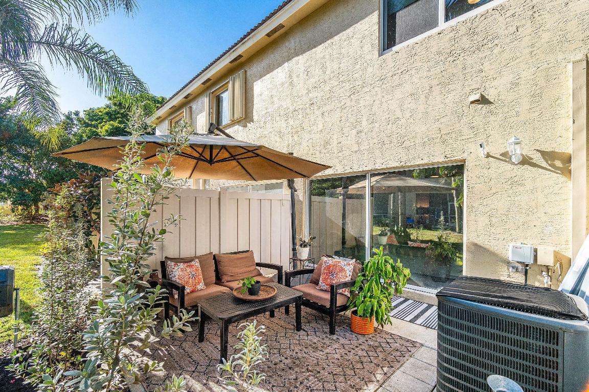 SMITHBROOKE - Residential