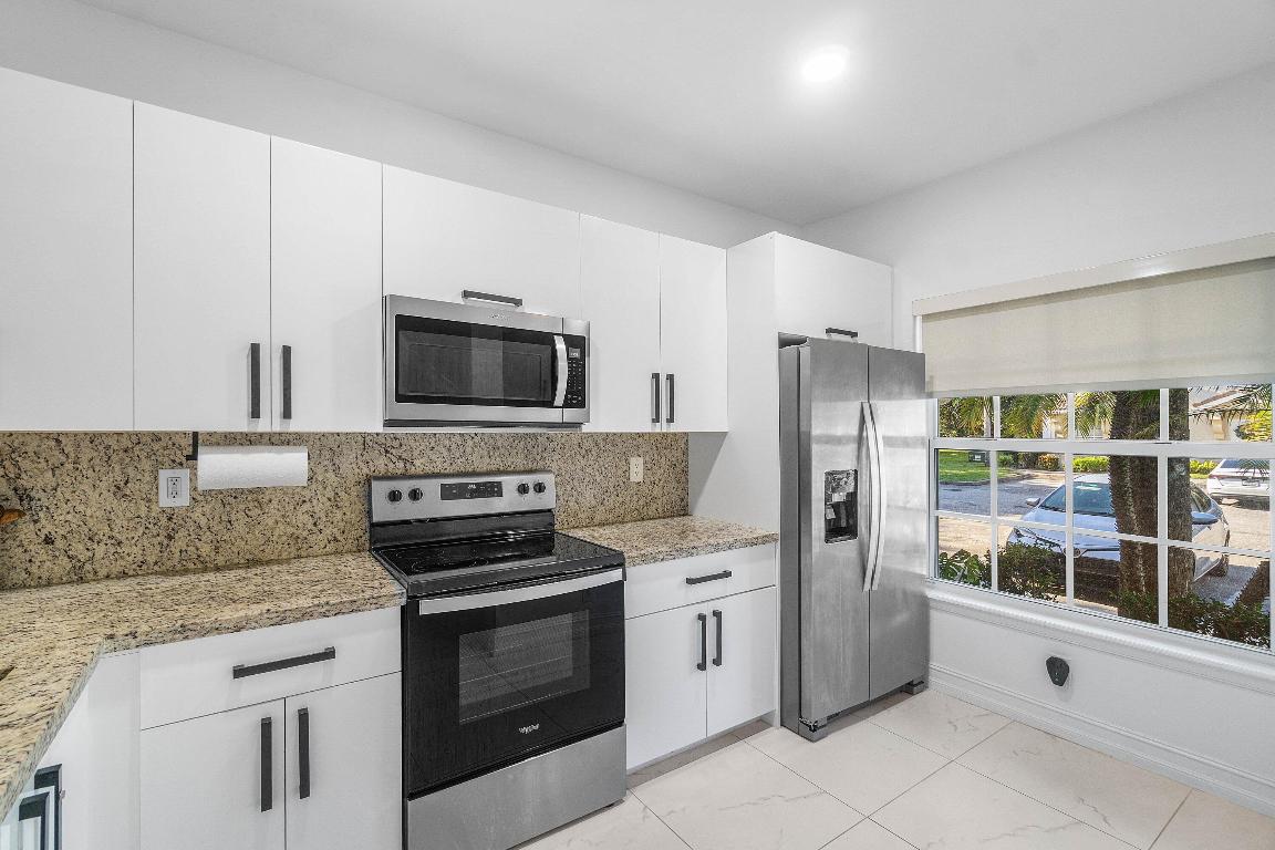 SMITHBROOKE - Residential