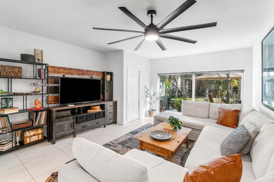 SMITHBROOKE - Residential