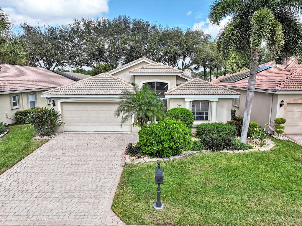 Photo of 6911 Viale Elizabeth, Delray Beach, FL 33446 (MLS # F10407142)