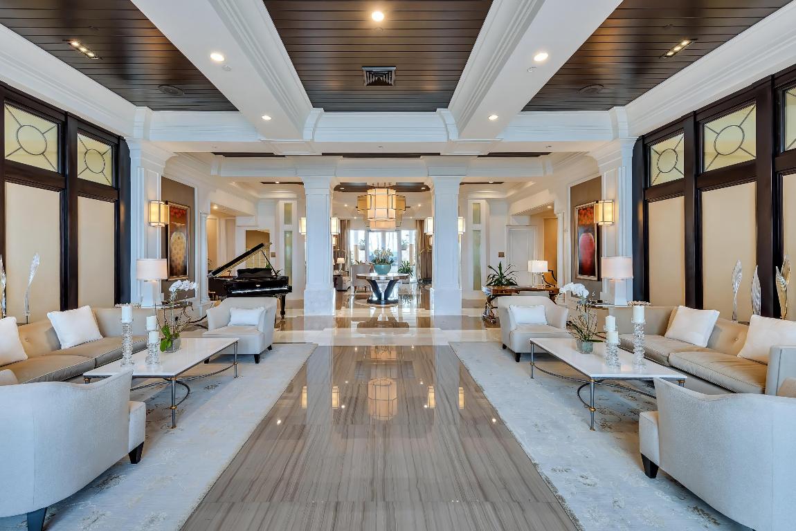 Ritz Carlton - Residential