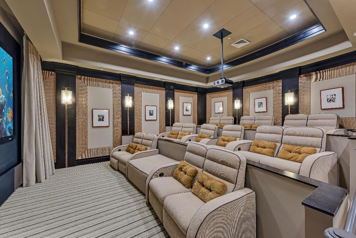 Ritz Carlton - Residential