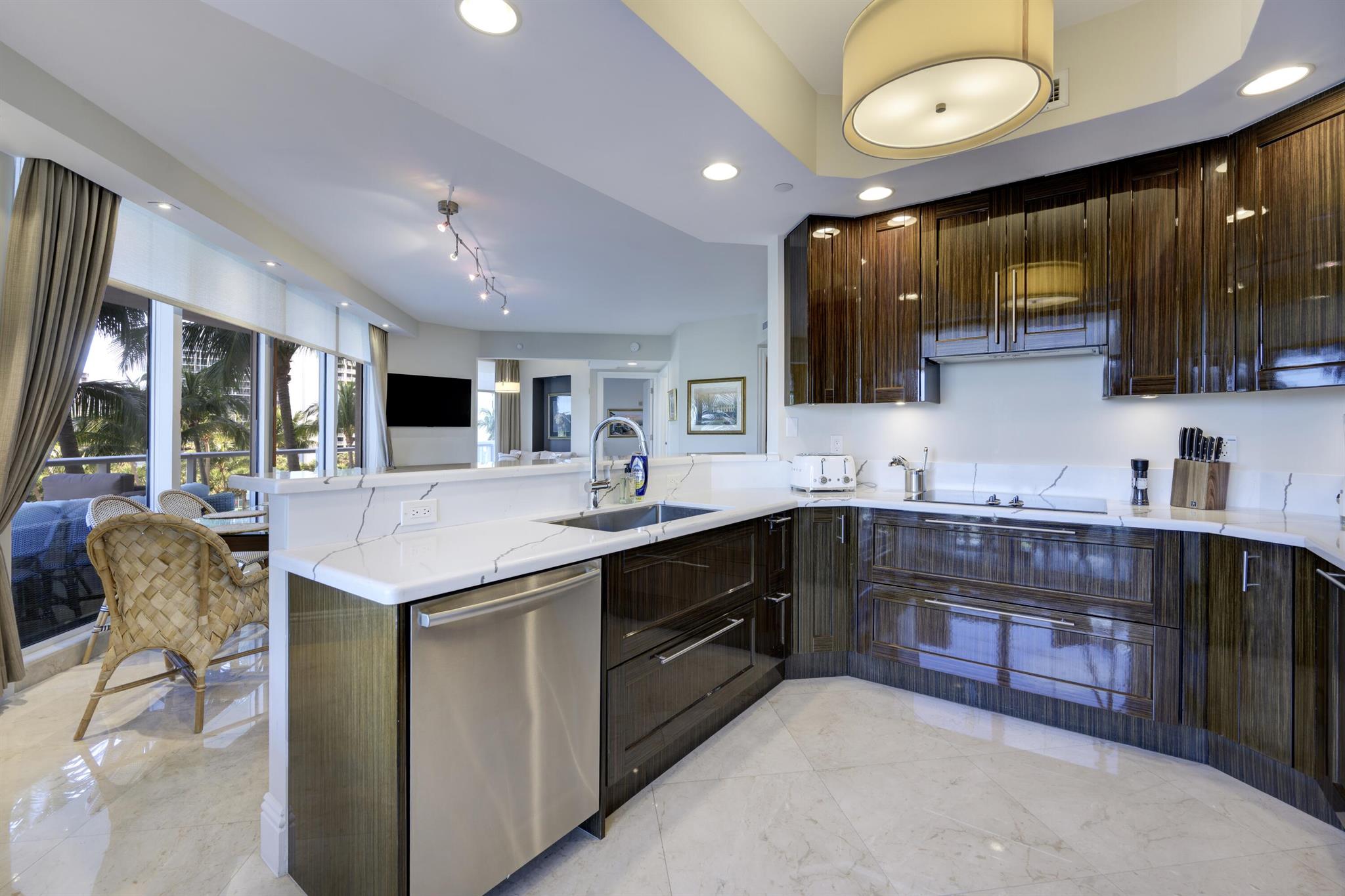 Ritz Carlton - Residential