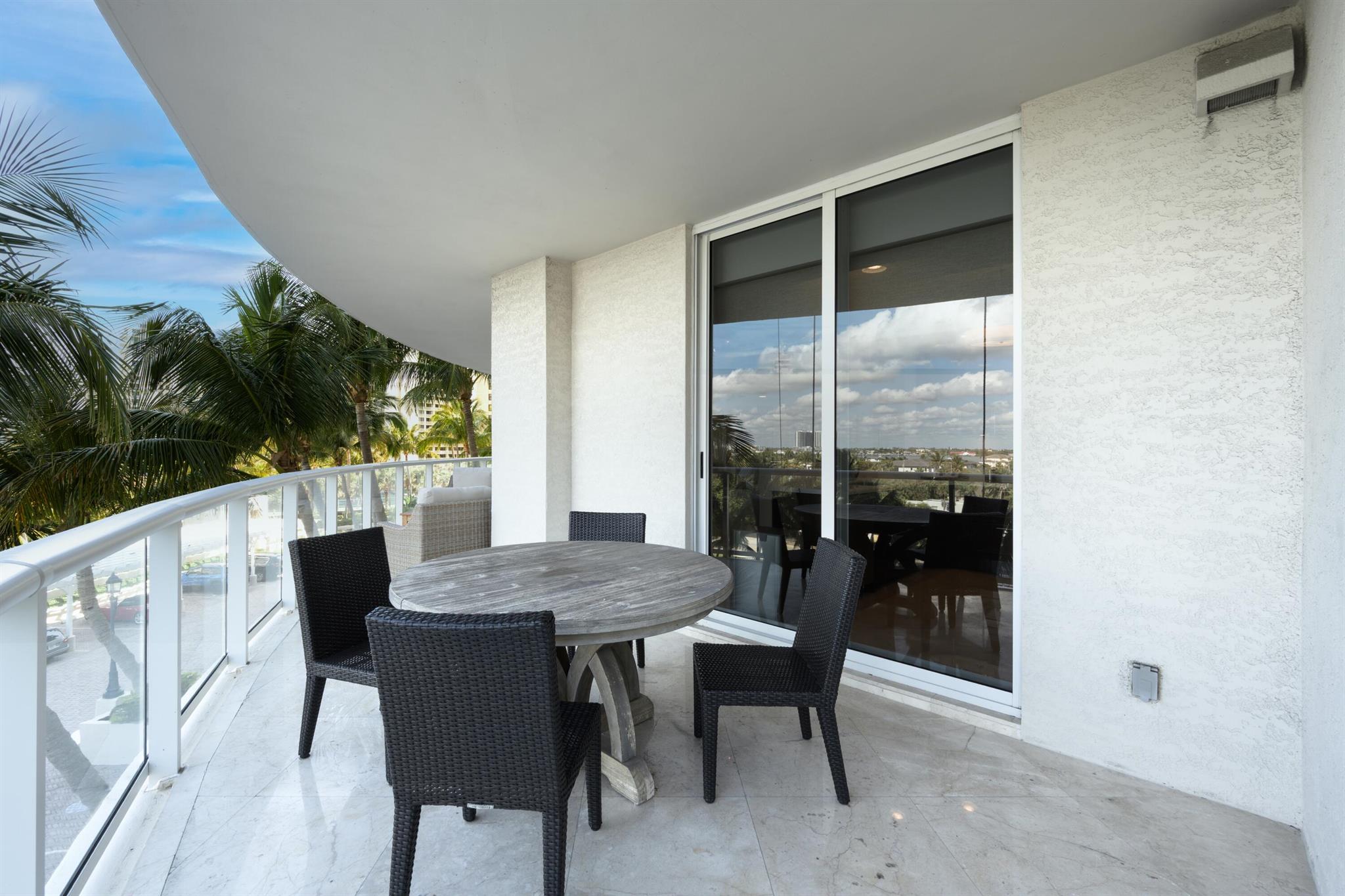 Ritz Carlton - Residential