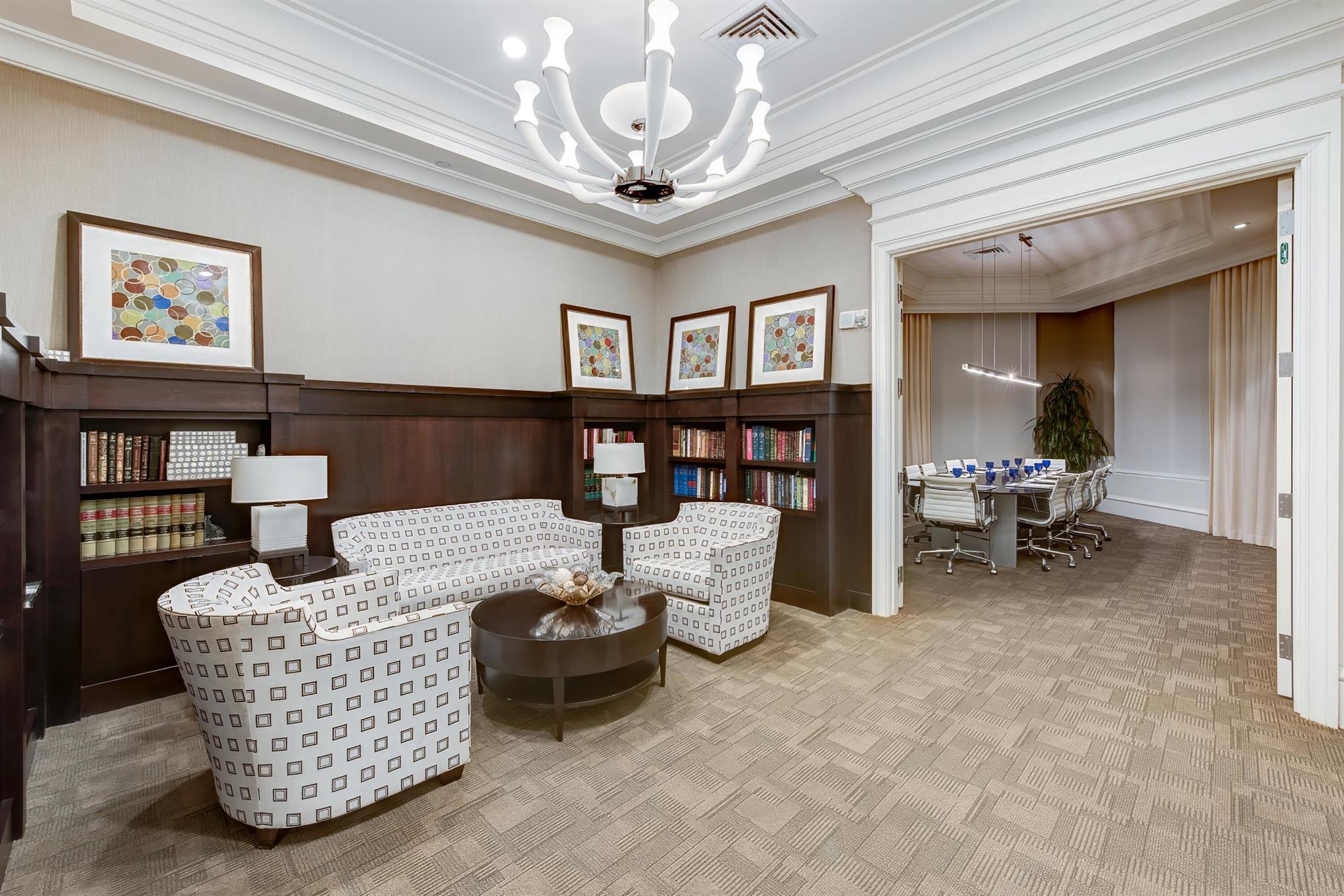 Ritz Carlton - Residential