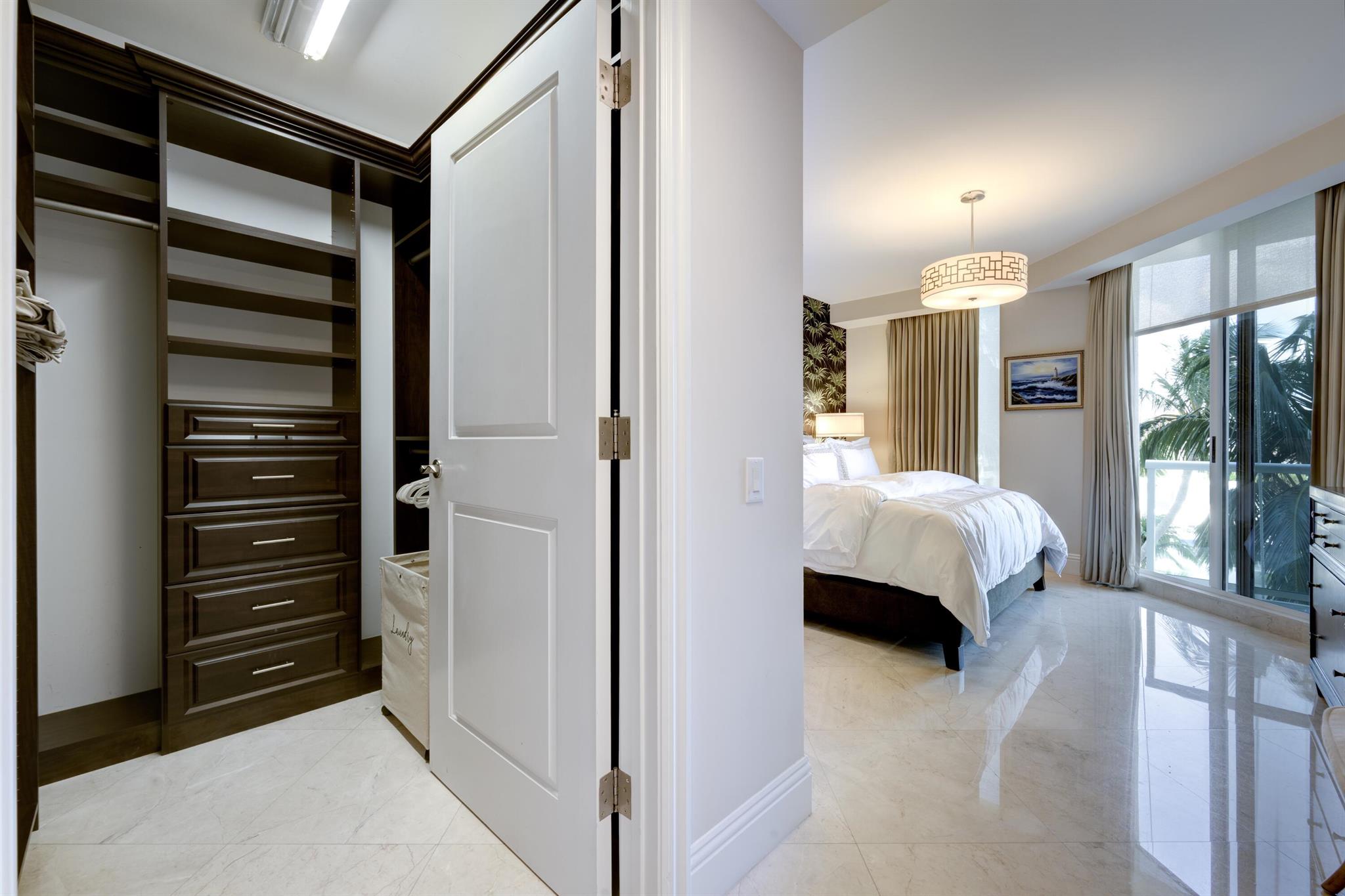 Ritz Carlton - Residential