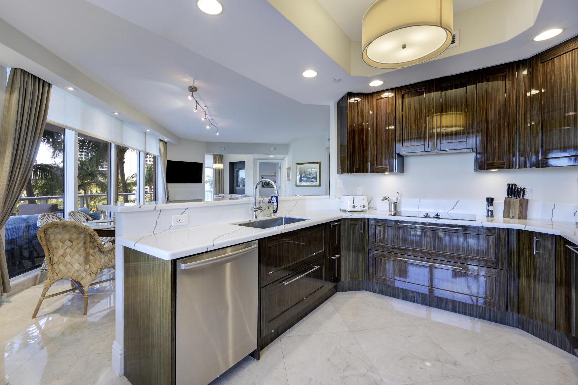 Ritz Carlton - Residential