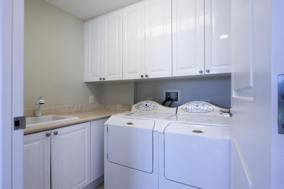 Ritz Carlton - Residential