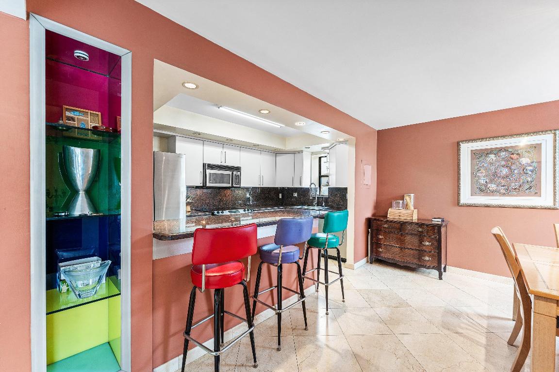 VILLA DORADA CONDO - Residential