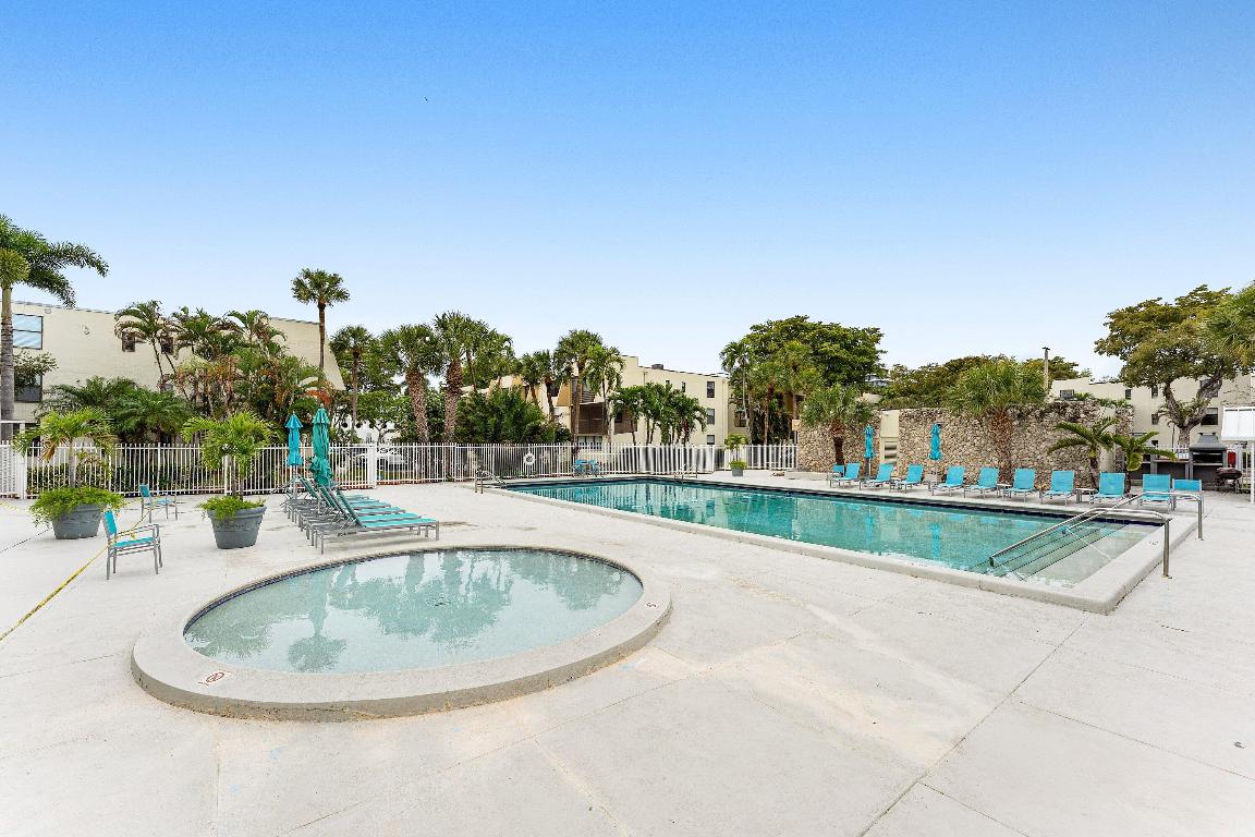 VILLA DORADA CONDO - Residential