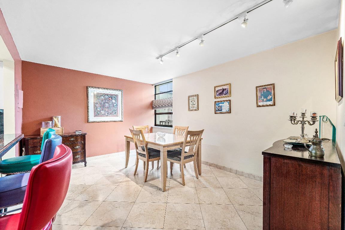 VILLA DORADA CONDO - Residential