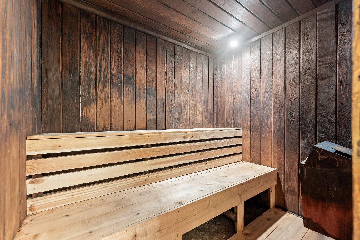 VILLA DORADA CONDO - Residential