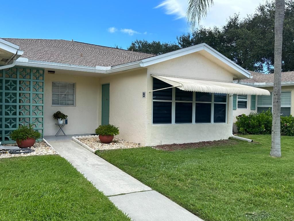 Photo of 14250 Nesting Way #B, Delray Beach, FL 33484 (MLS # R11156483)