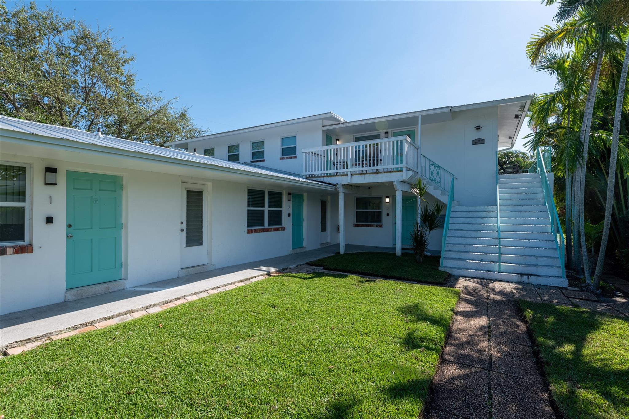 820 NE 21st Drive