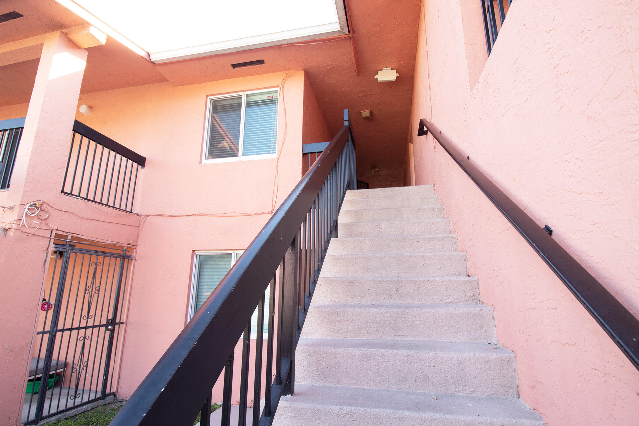 LAKEVIEW ESTATES CONDO - Residential Lease