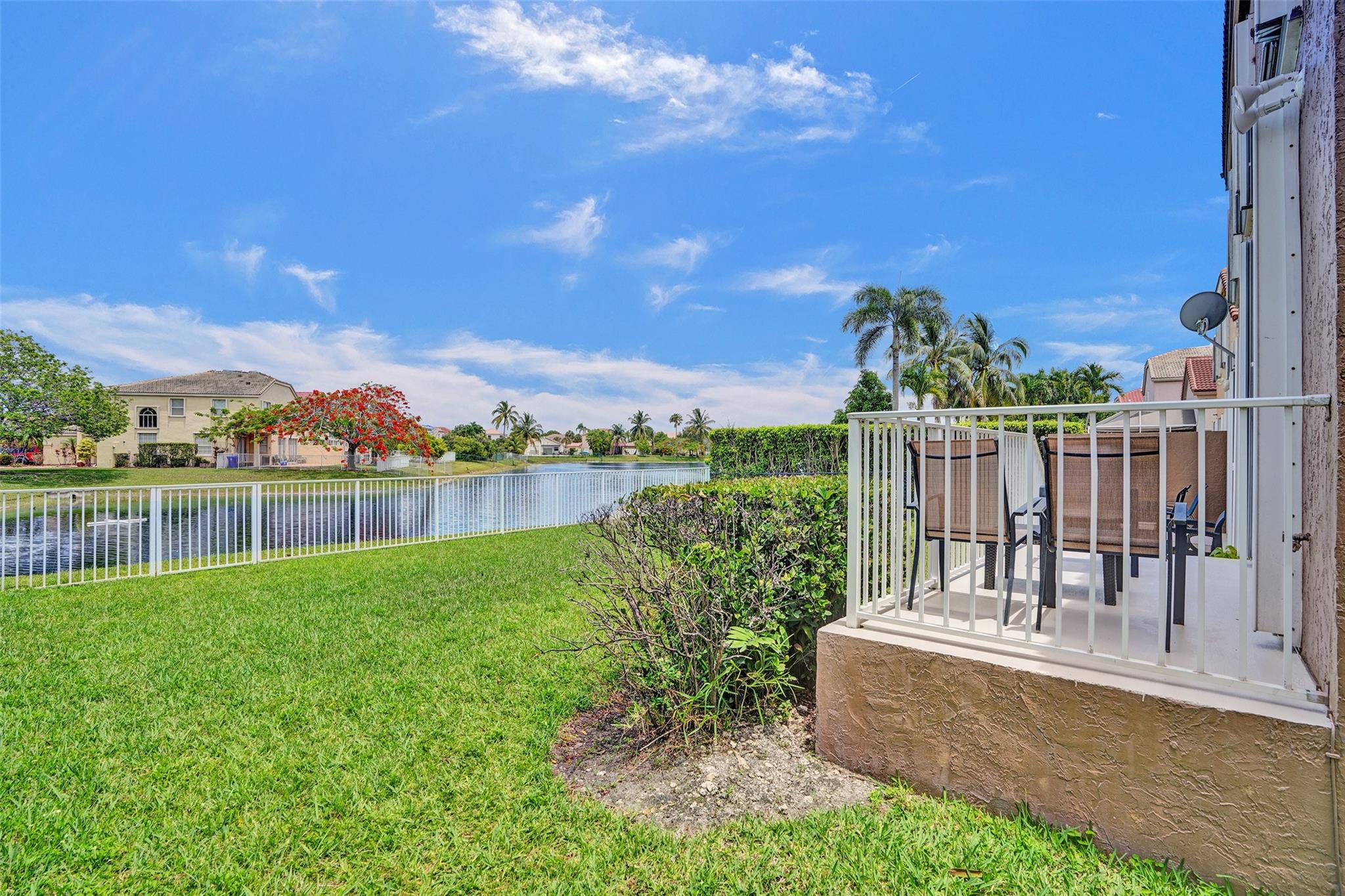 1581 NW 159th Ave