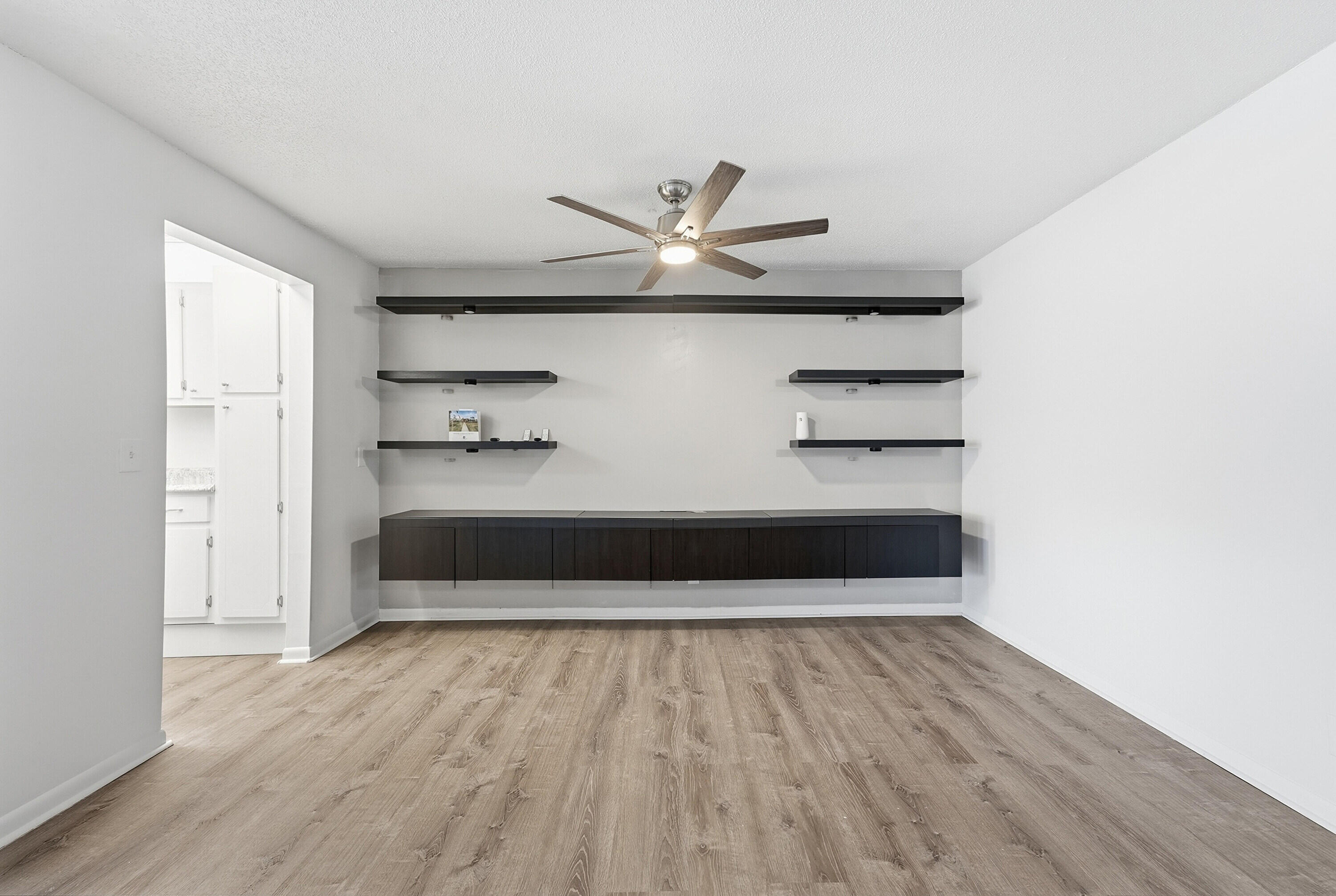 355 Main Boulevard C