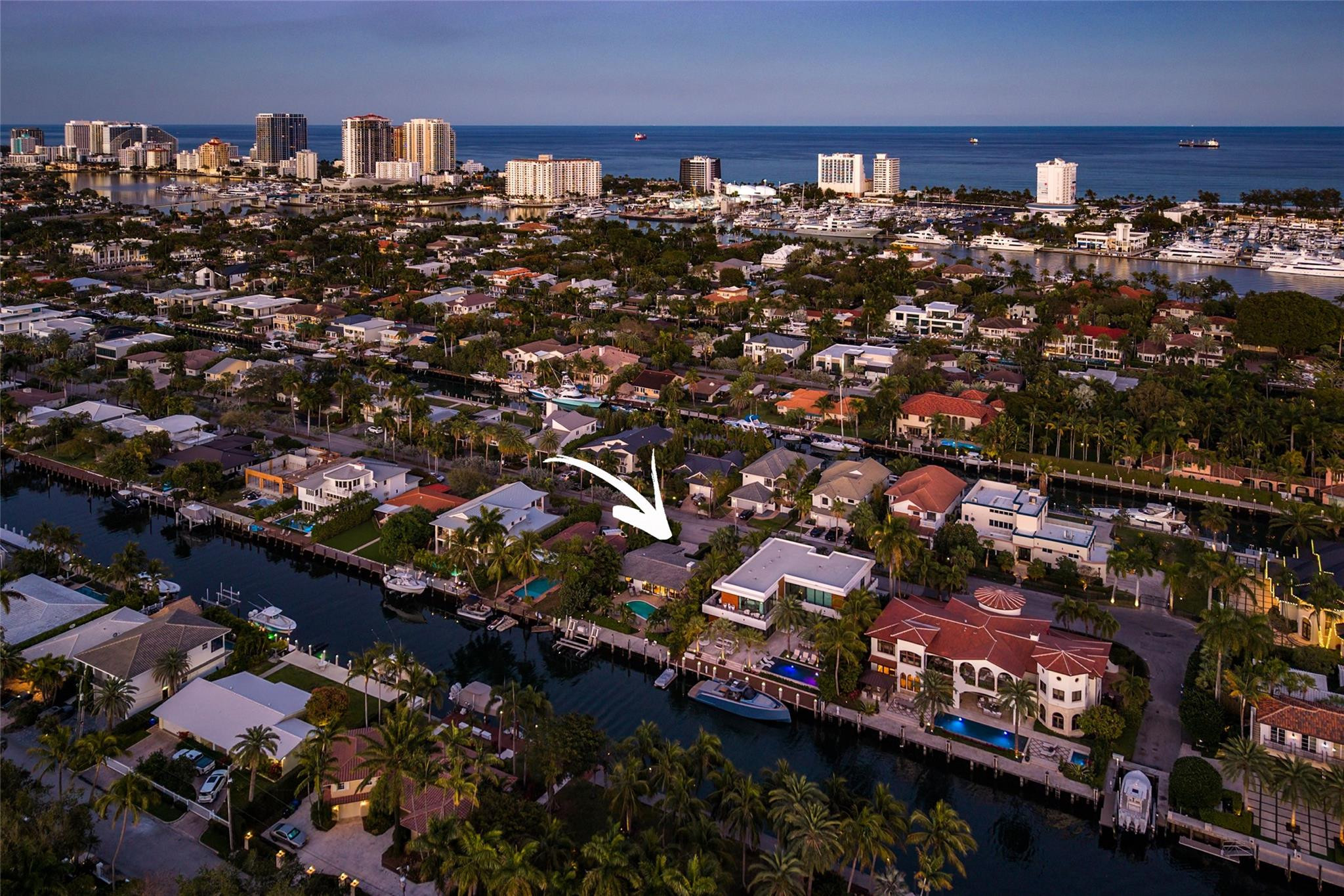 Riviera 6-17 B - Residential