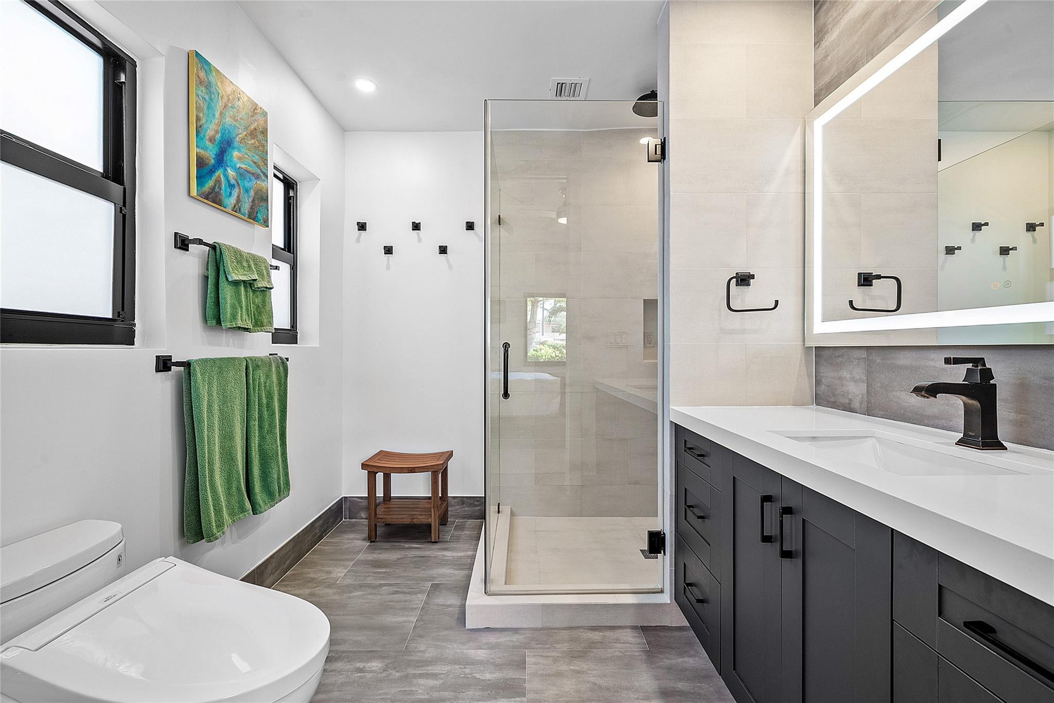 Riviera 6-17 B - Residential