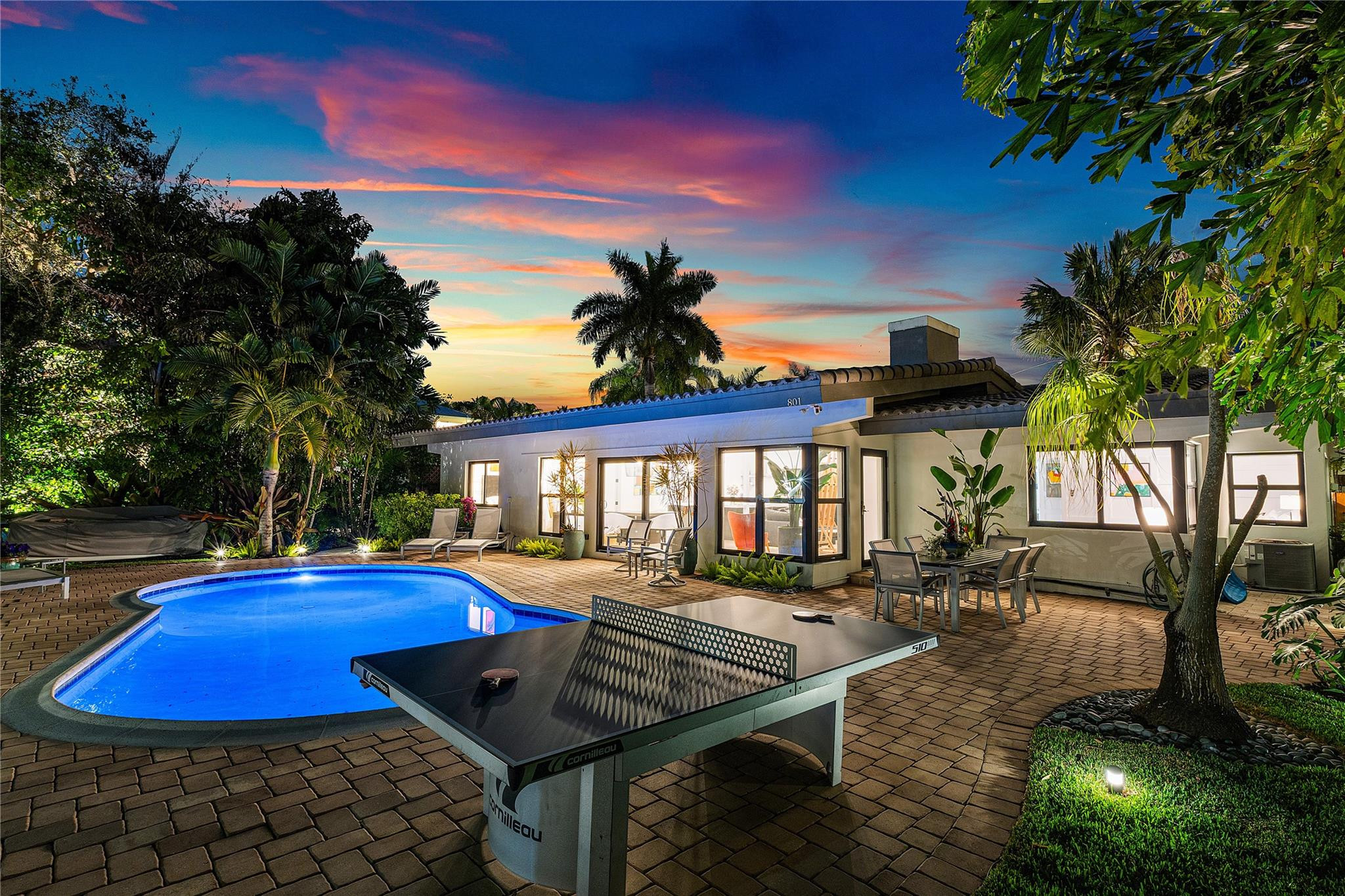 Riviera 6-17 B - Residential