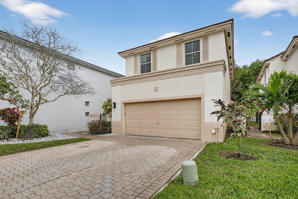 Photo of 7524 NW 1st Place, Plantation, FL 33317 (MLS # B26002664)